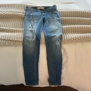 Hollister skinny jeans 24